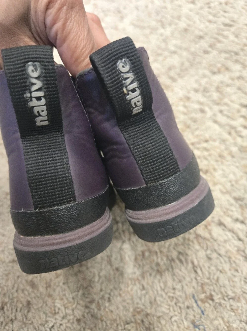 Native Kids Chelsea Boots in Plum and Black Size 8